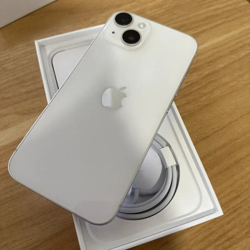 Apple iphone 14: Cutting-edge design, Super Retina XDR display, A16 Bionic chip, and advanced camera system